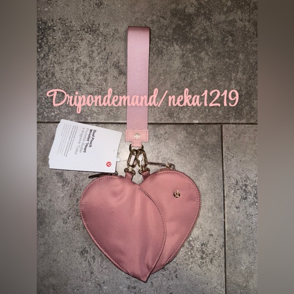 Lululemon Dual Pouch Wristlet Heart- Spiced Chai/Pink Haze/Gold - Picture 4 of 6